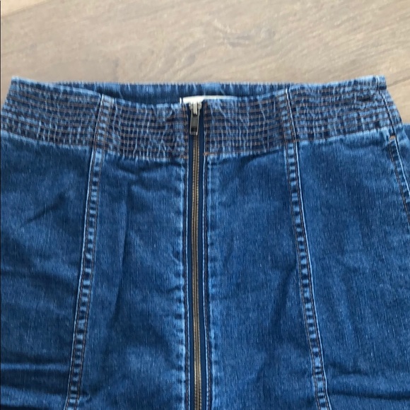 Madewell denim midi skirt - Picture 3 of 4